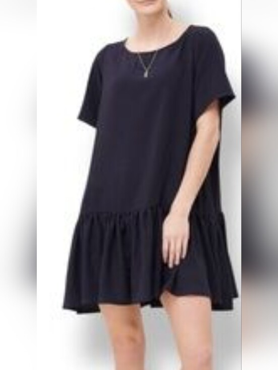 Emma Knudsen Dresses & Skirts - Emma Knudsen Lauren Oversized Ruffle Mini Dress in Black XXS